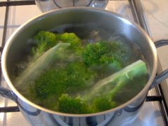 Vaření brokolice